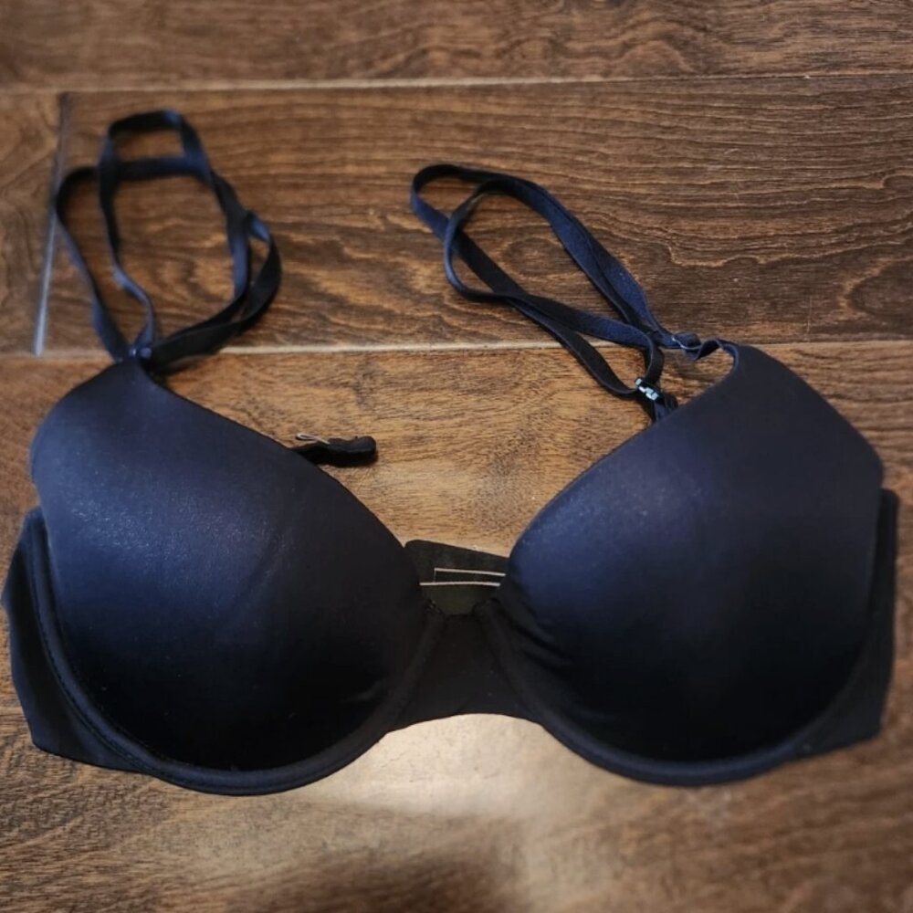 Victoria's Secret Demi Black Bra 32D